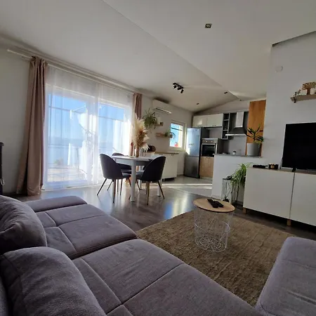 Air Apartment